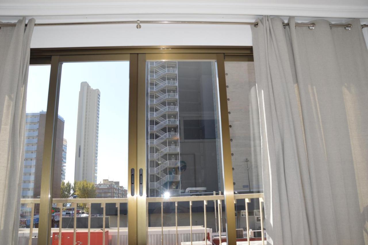 Apts Ara With Pool Benidorm Exterior foto